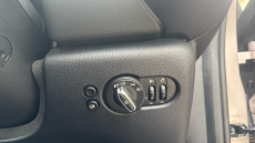 MINI Hatchback 1.5 Cooper Exclusive 3dr Auto Petrol Hatchback